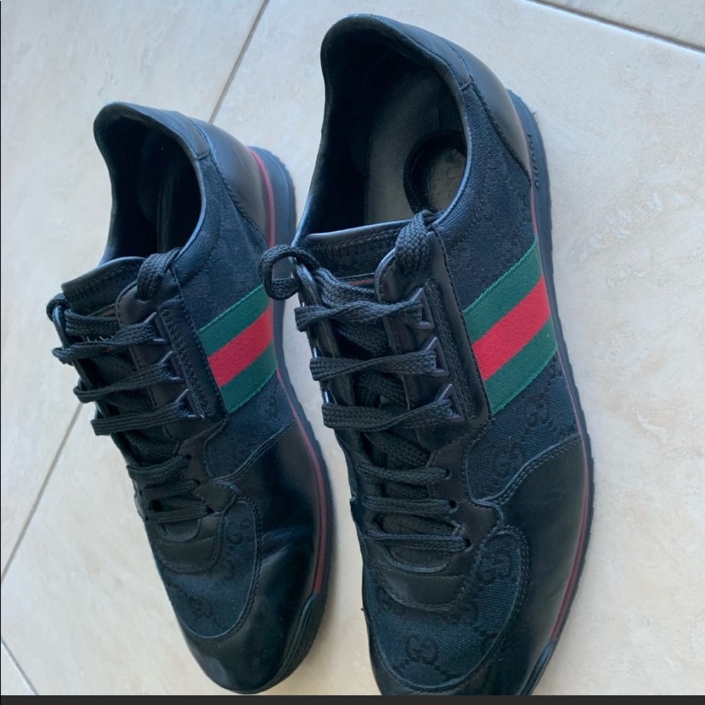 Men’s Authentic Gucci Shoes Size 8 With Original Dust Bag Included